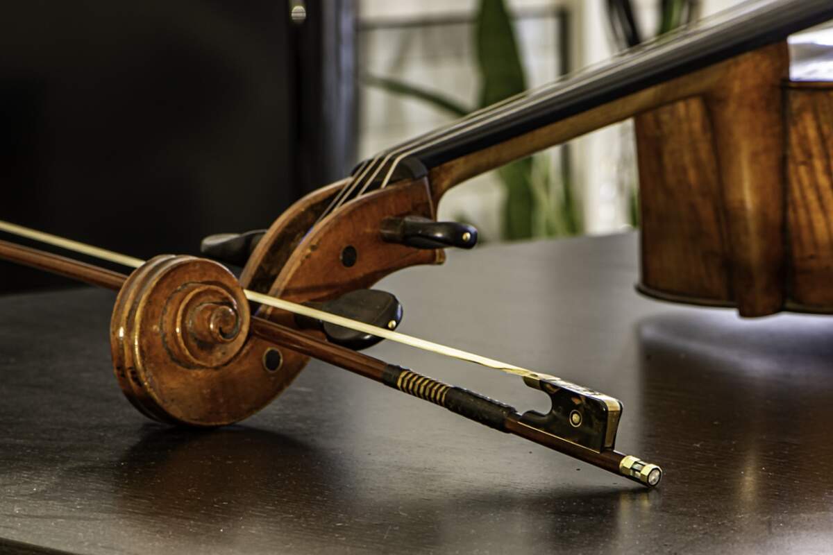 cello, bow, instrument-4695137.jpg
